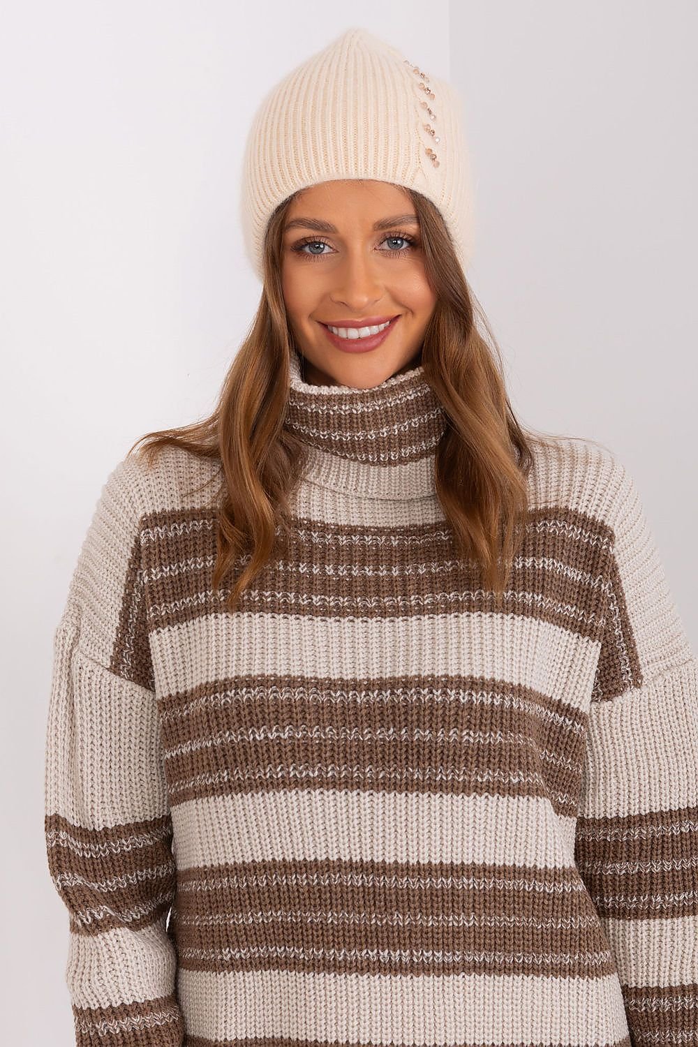 Cap model 189259 AT