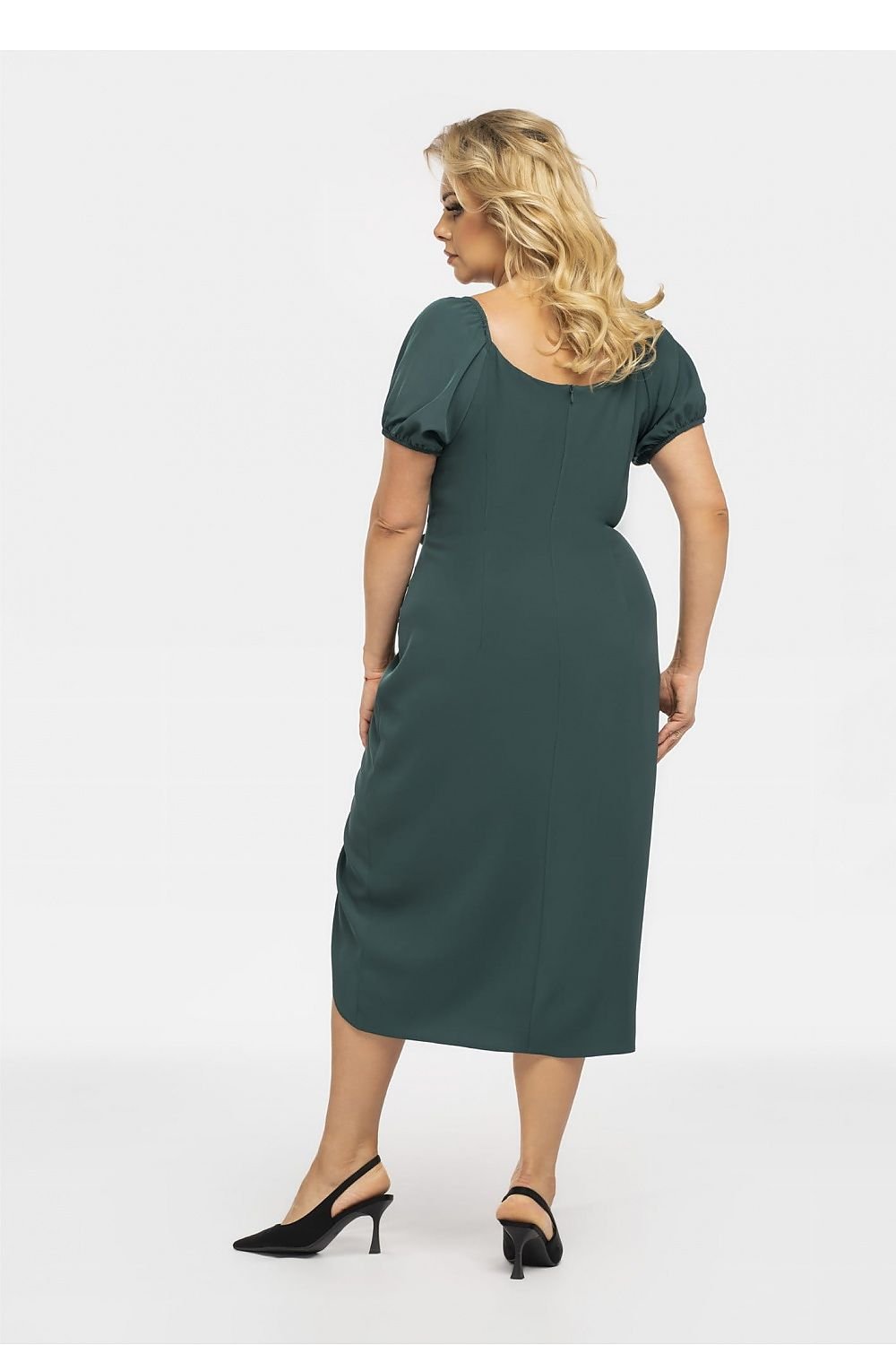 Plus size dress model 190955 Karko