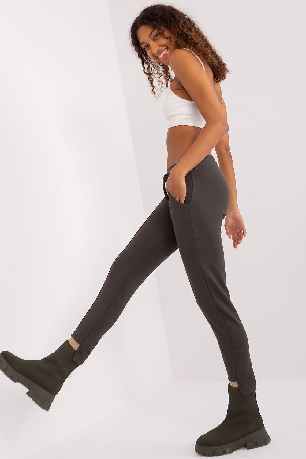 Tracksuit trousers model 191236 Relevance