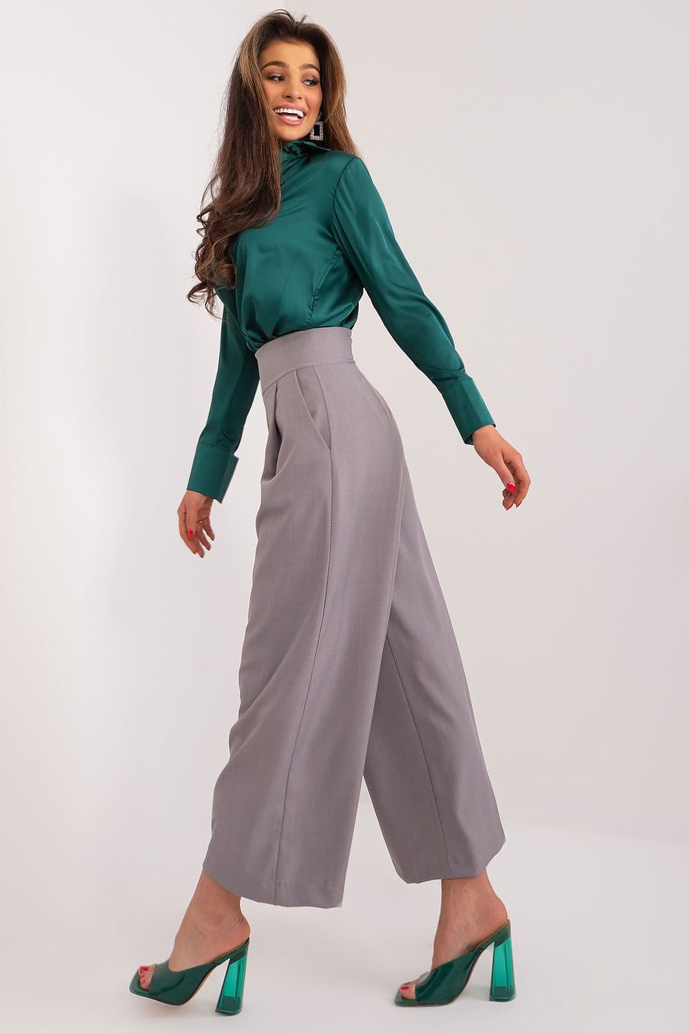 Women trousers model 192507 Italy Moda