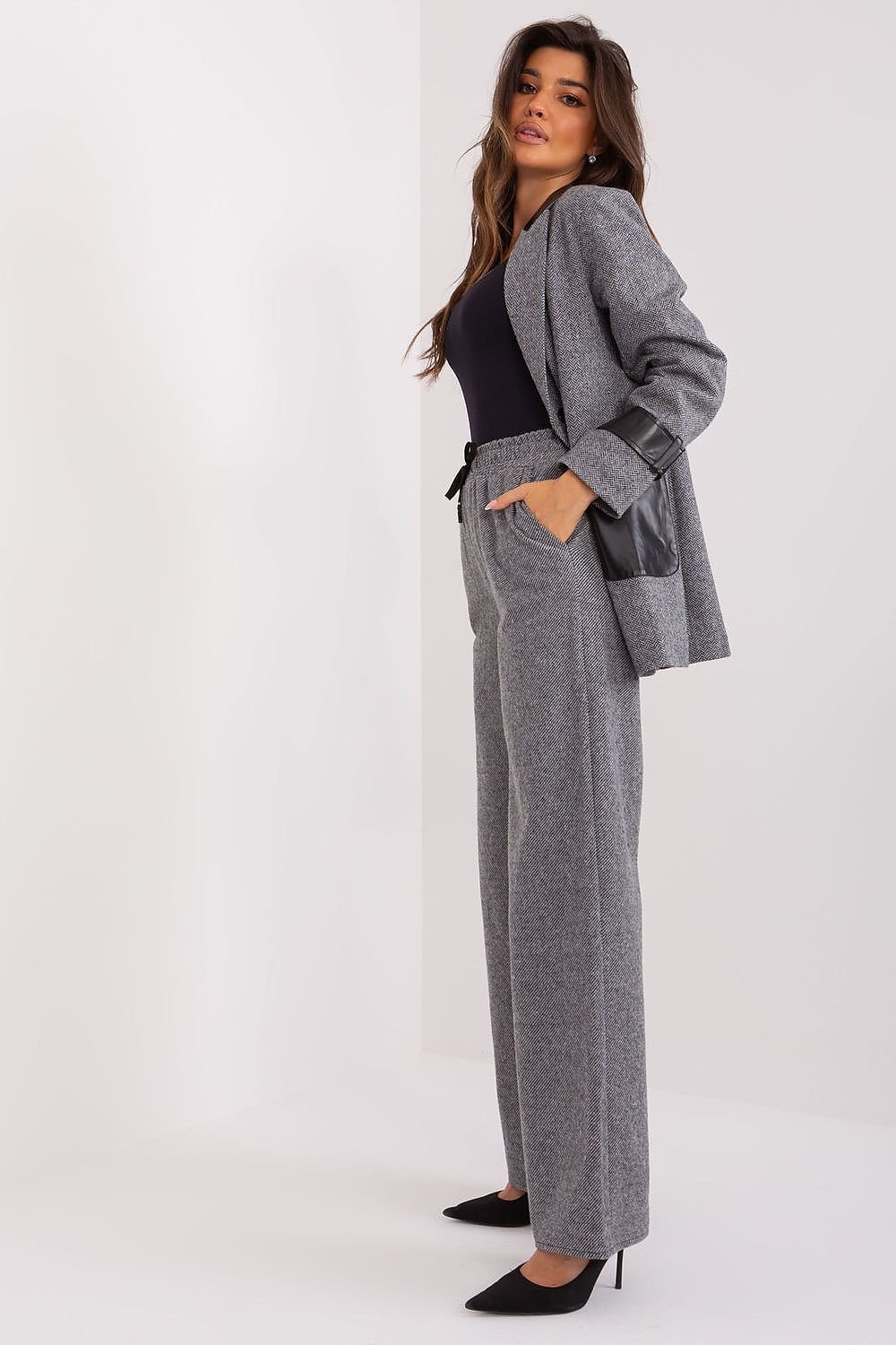 Women trousers model 193133 Lakerta