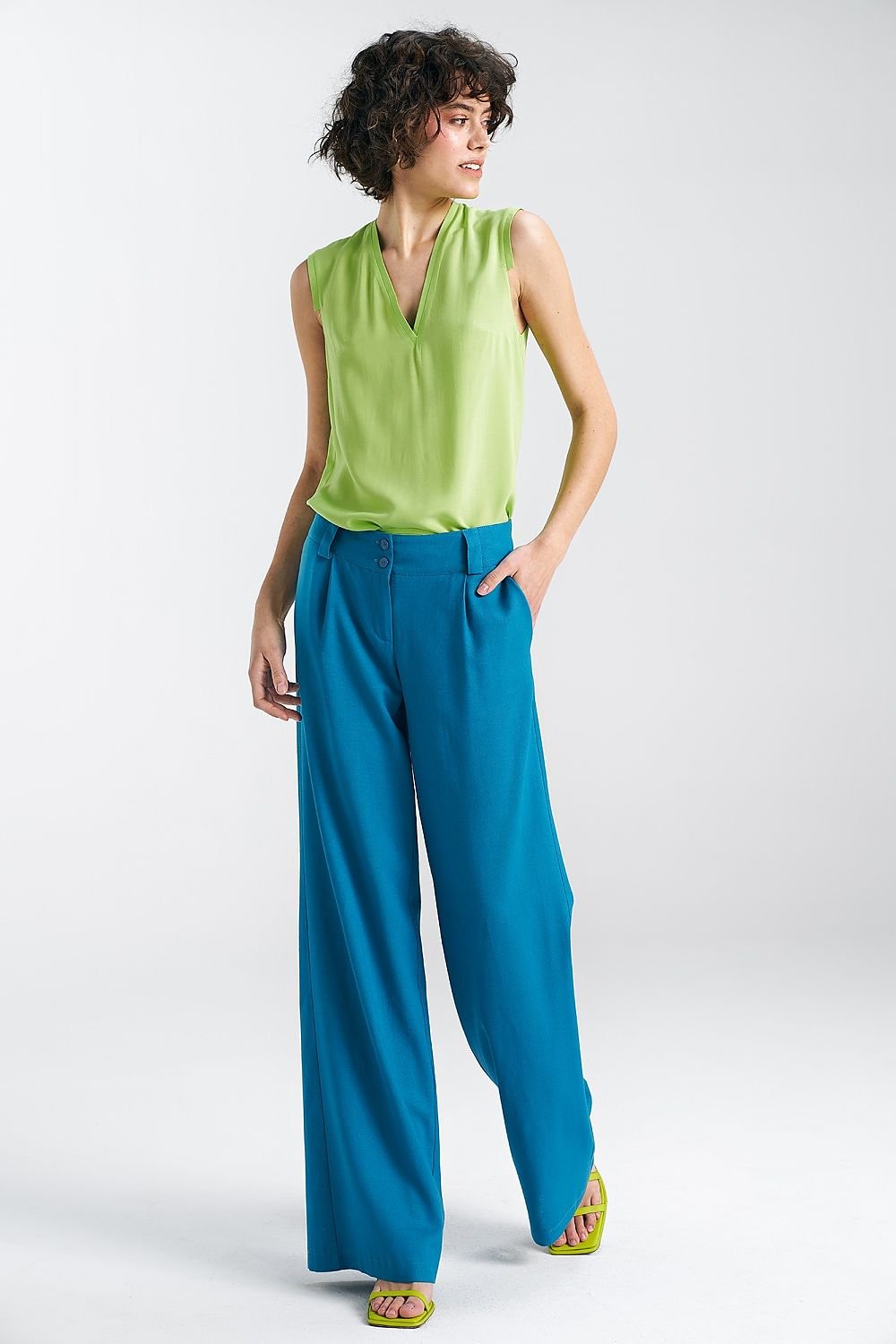 Trousers model 195469 Nife