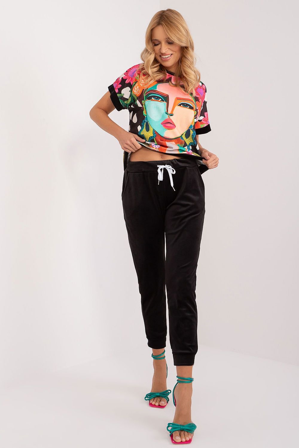 Set model 196784 Rue Paris