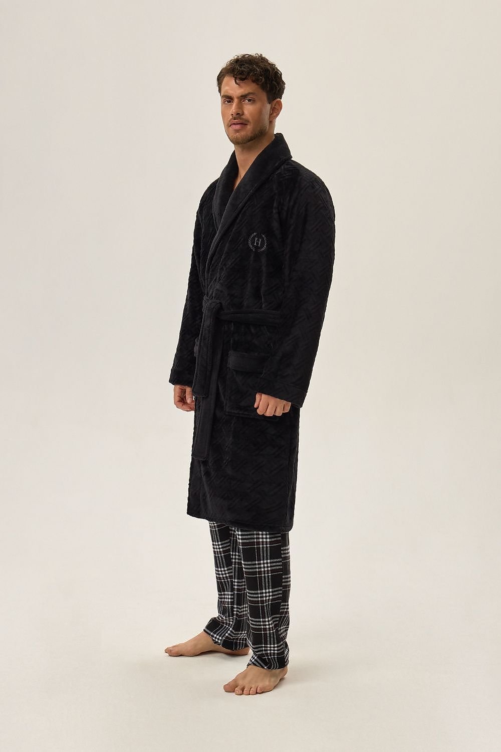 Bathrobe model 199386 Henderson