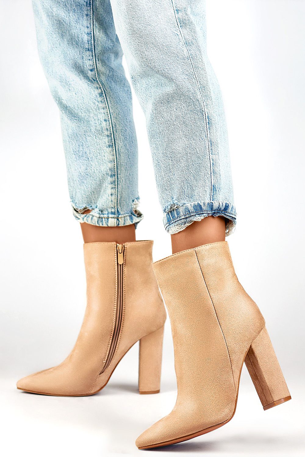Heel boots model 200278 PRIMO