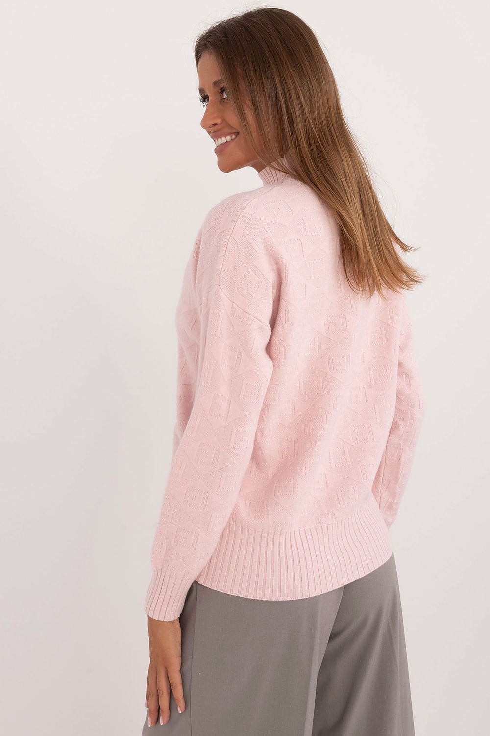 Jumper model 200527 AT