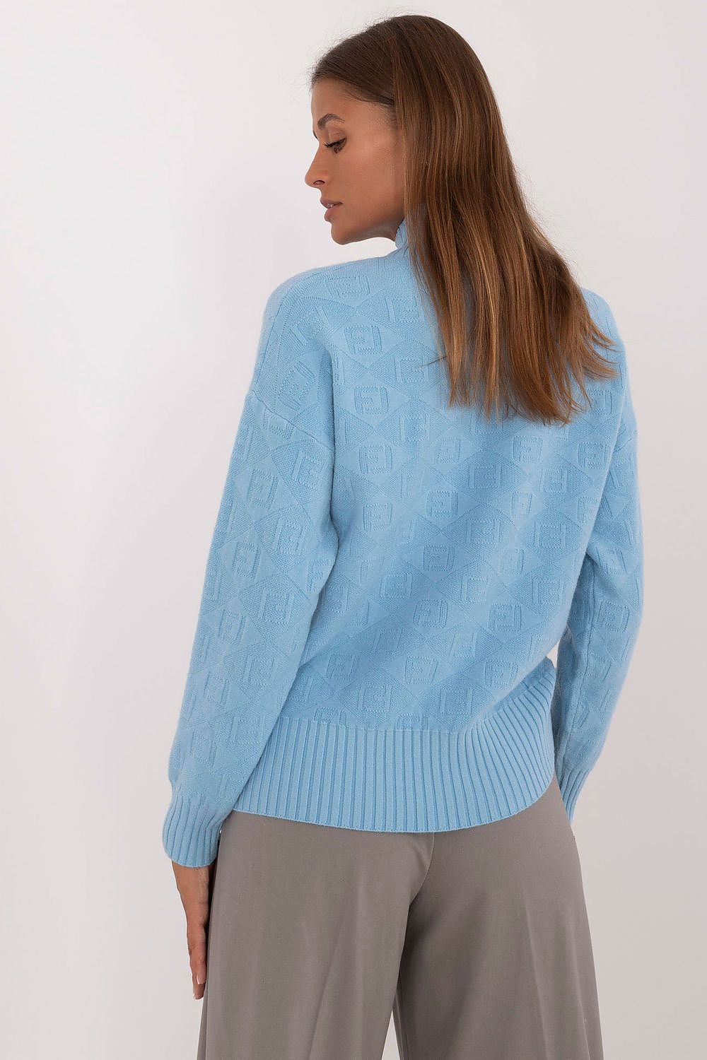 Jumper model 200527 AT