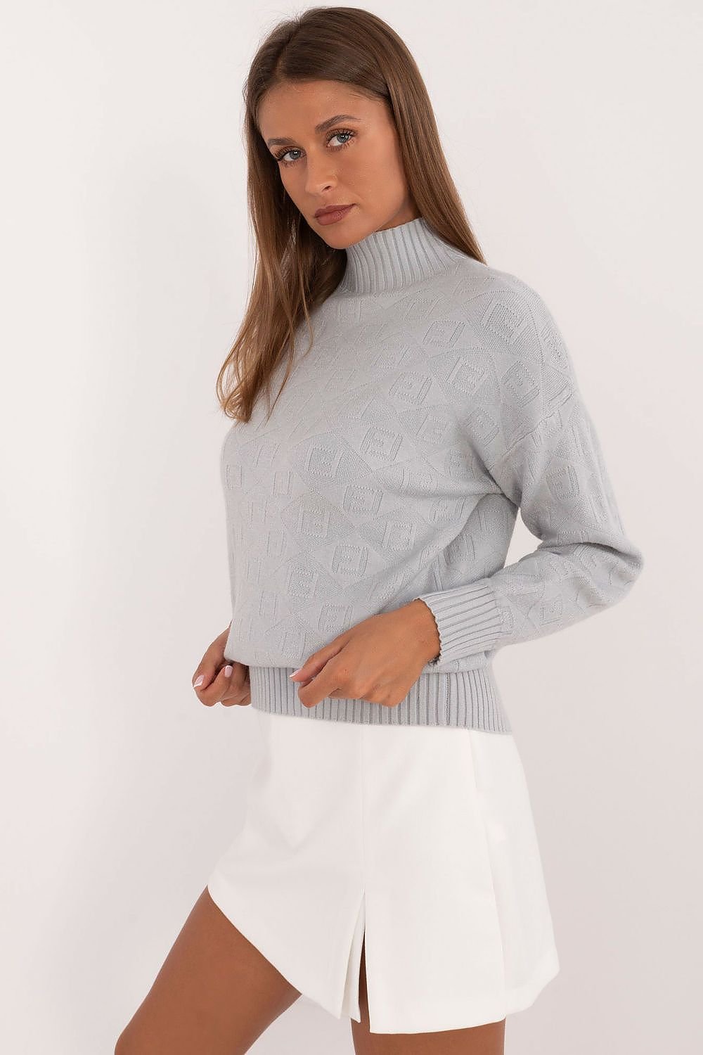 Jumper model 200527 AT