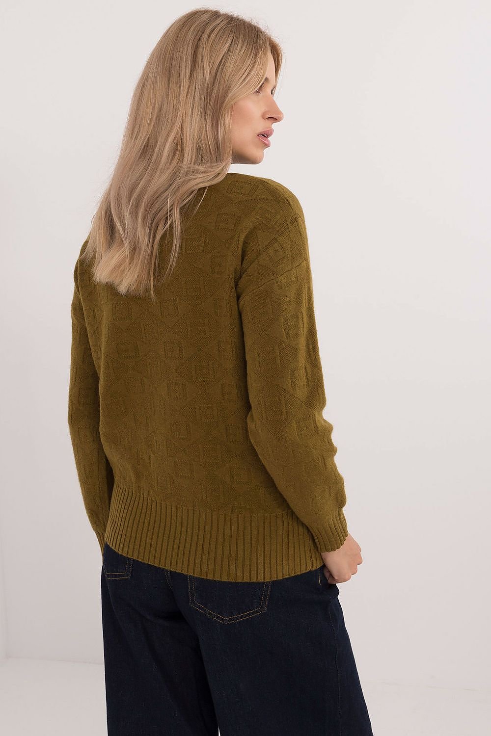 Jumper model 200527 AT