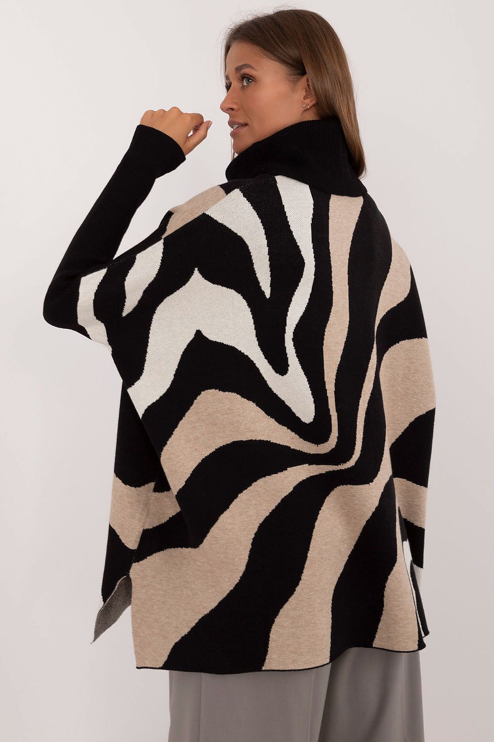 Turtleneck model 200414 Factory Price