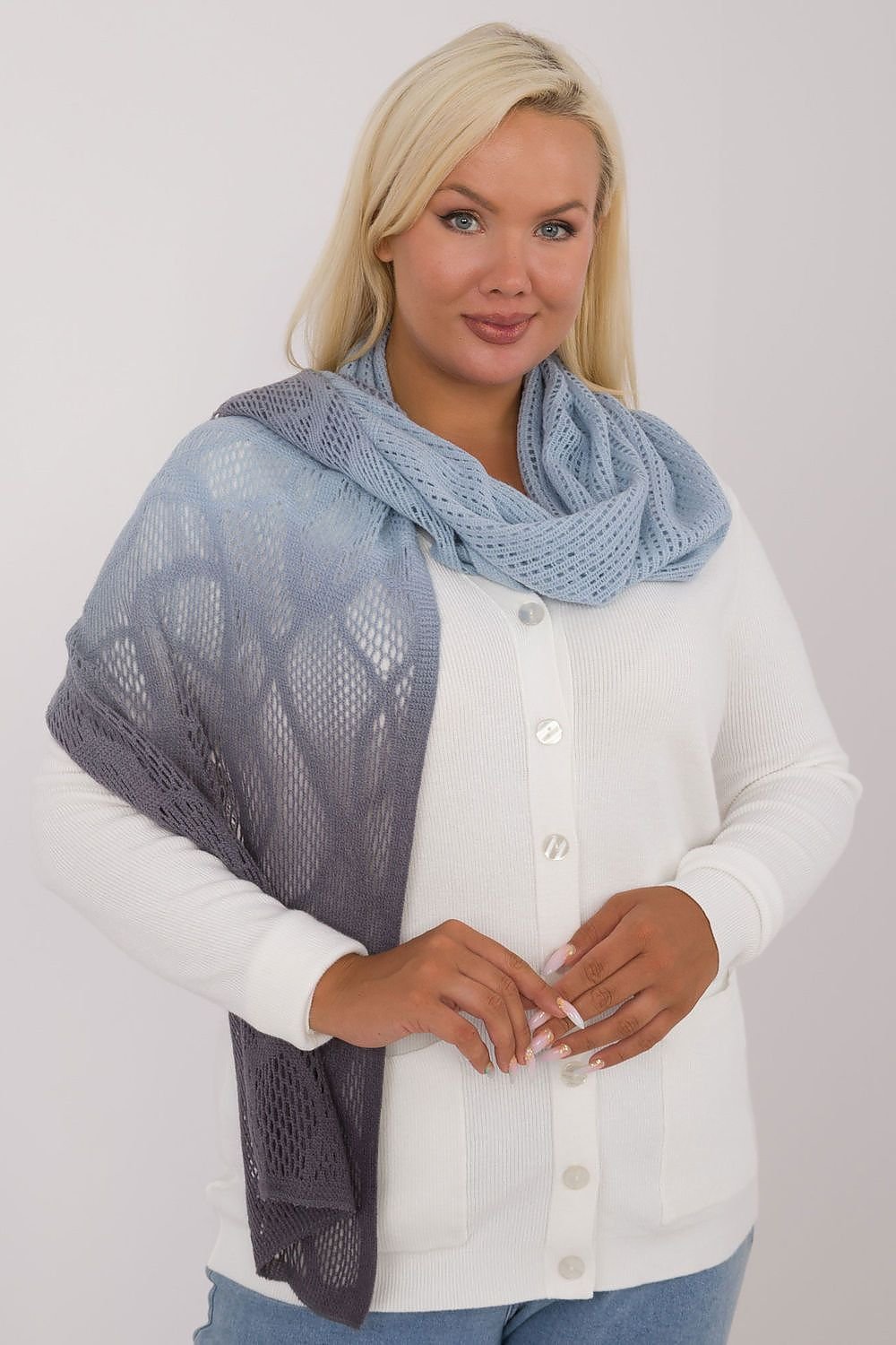 Shawl model 200860 AT