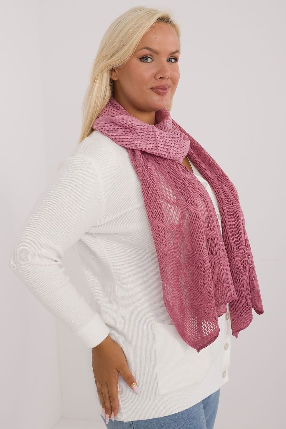 Shawl model 200860 AT