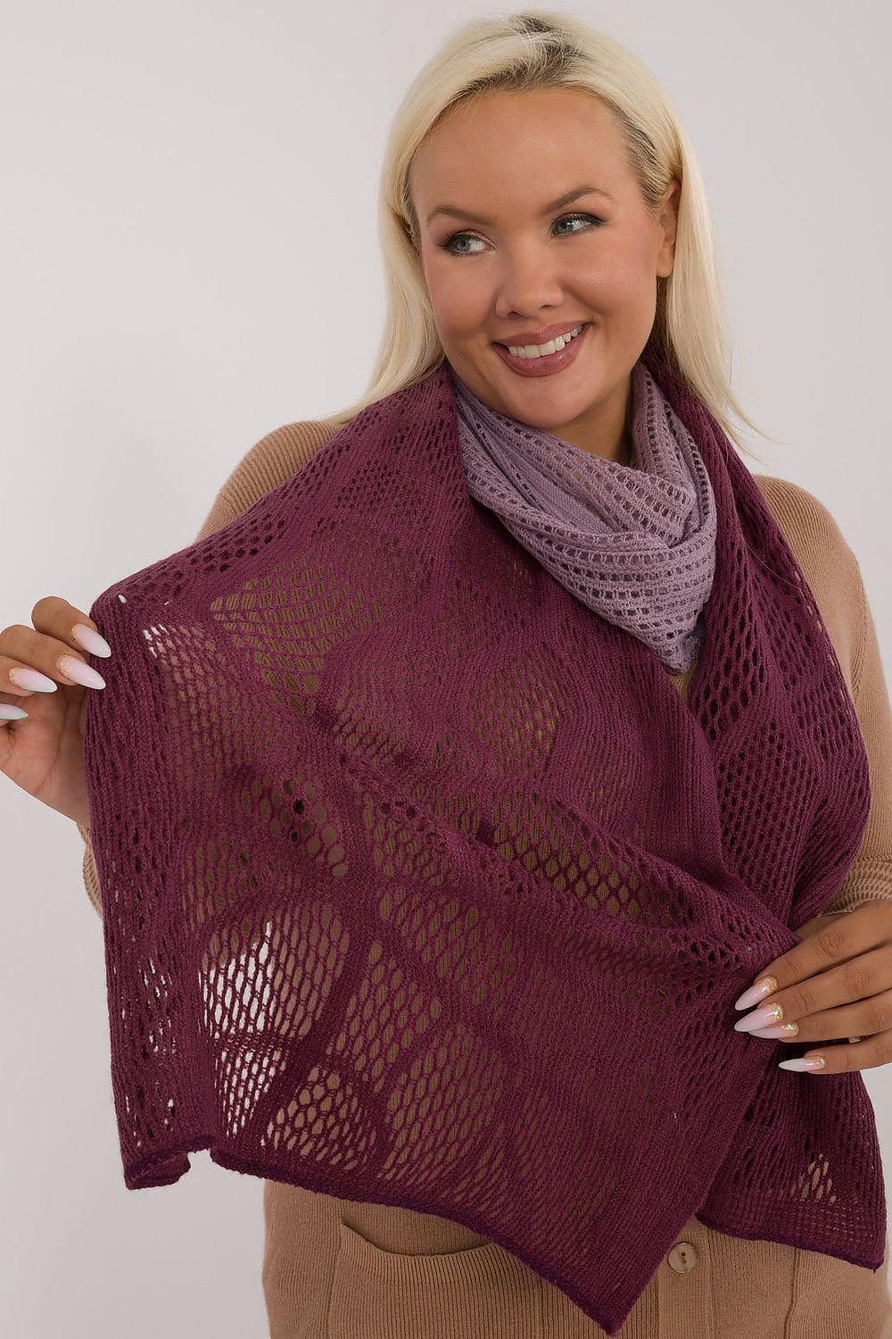 Shawl model 200860 AT