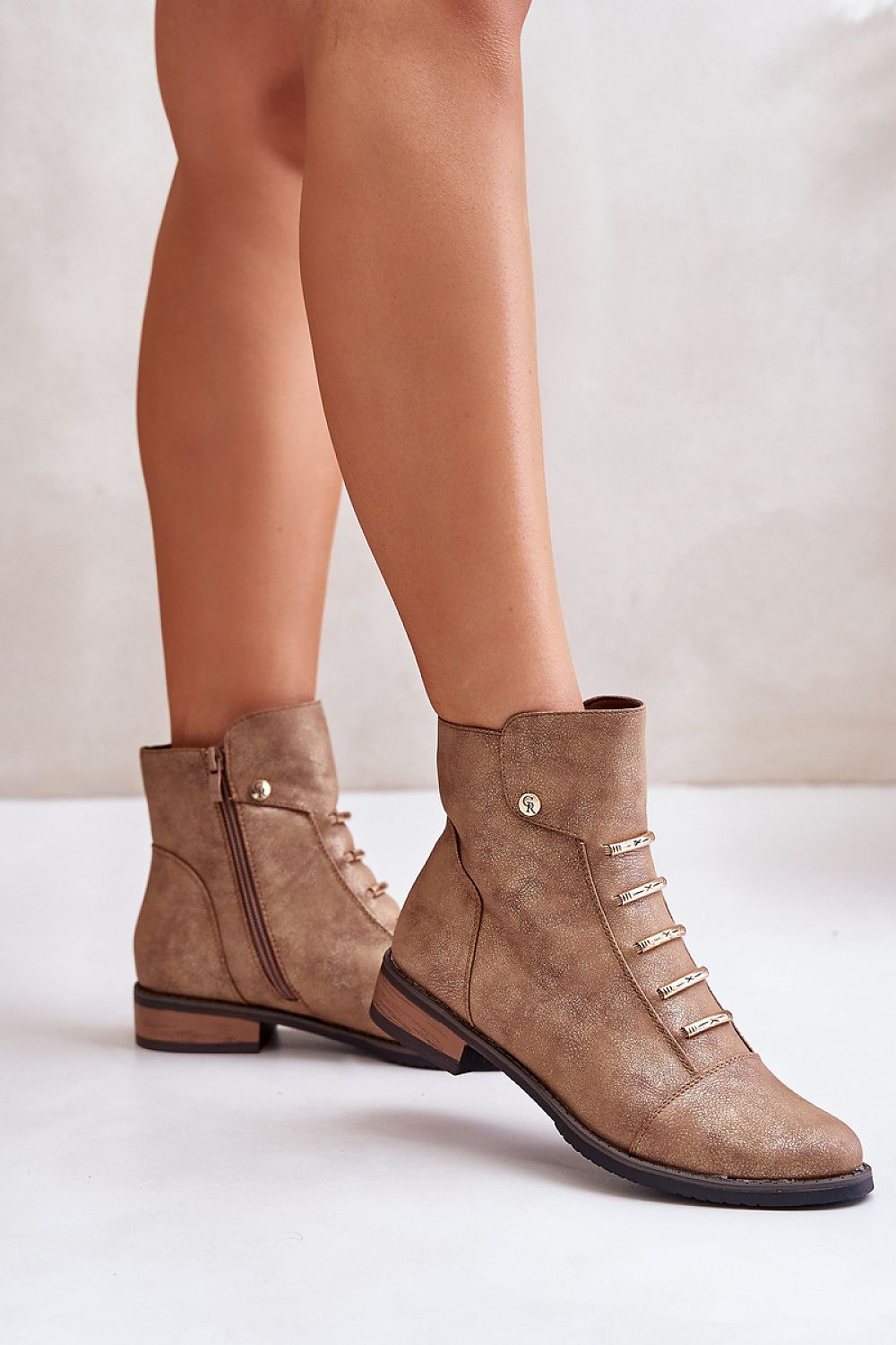 Boots model 201236 Step in style