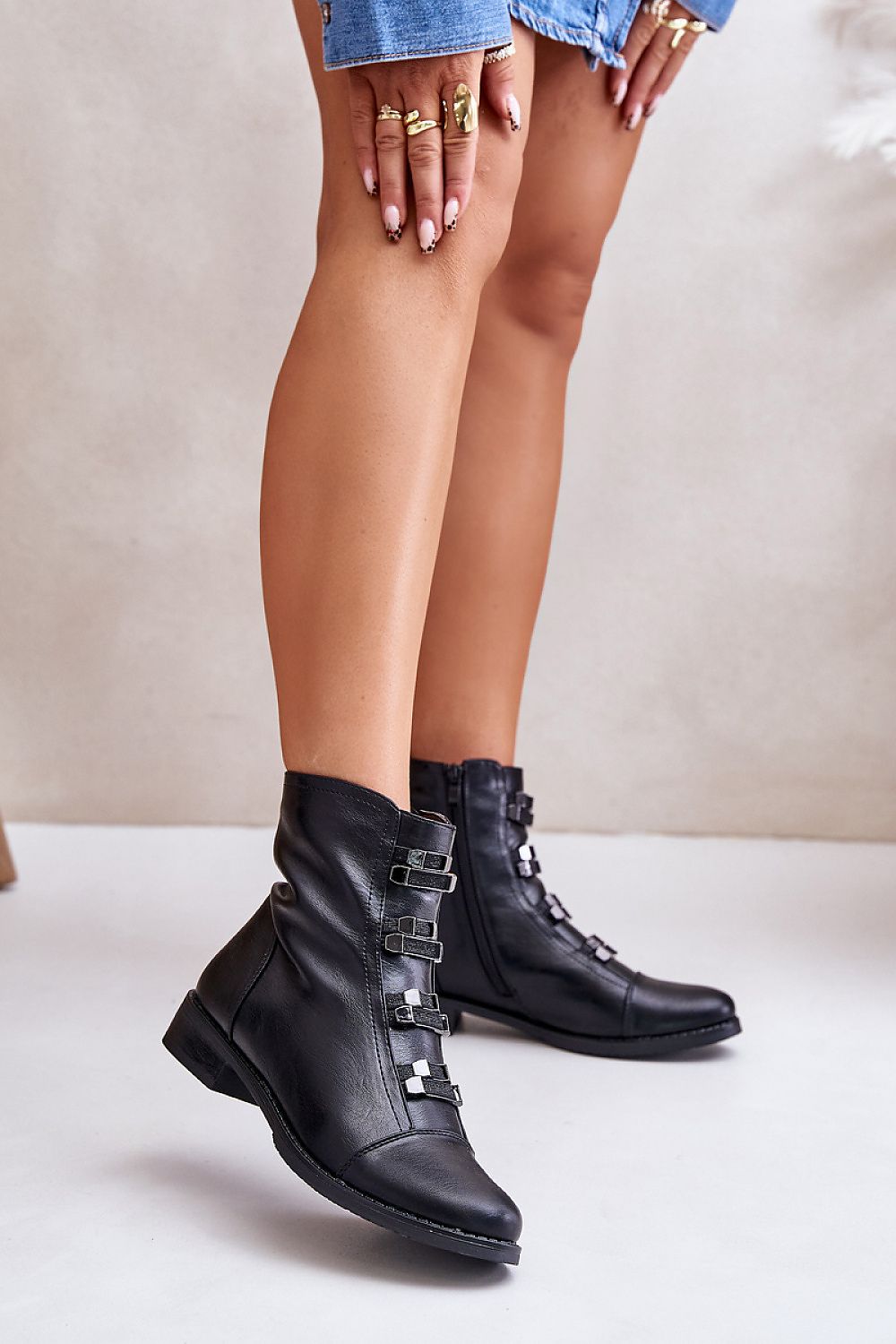 Boots model 201240 Step in style