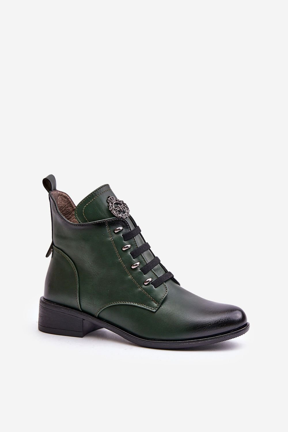 Boots model 201243 Step in style