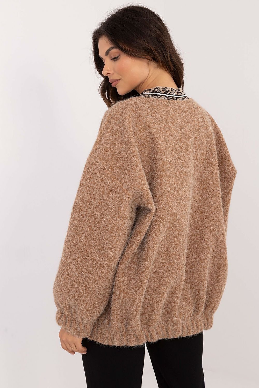 Cardigan model 201876 Italy Moda