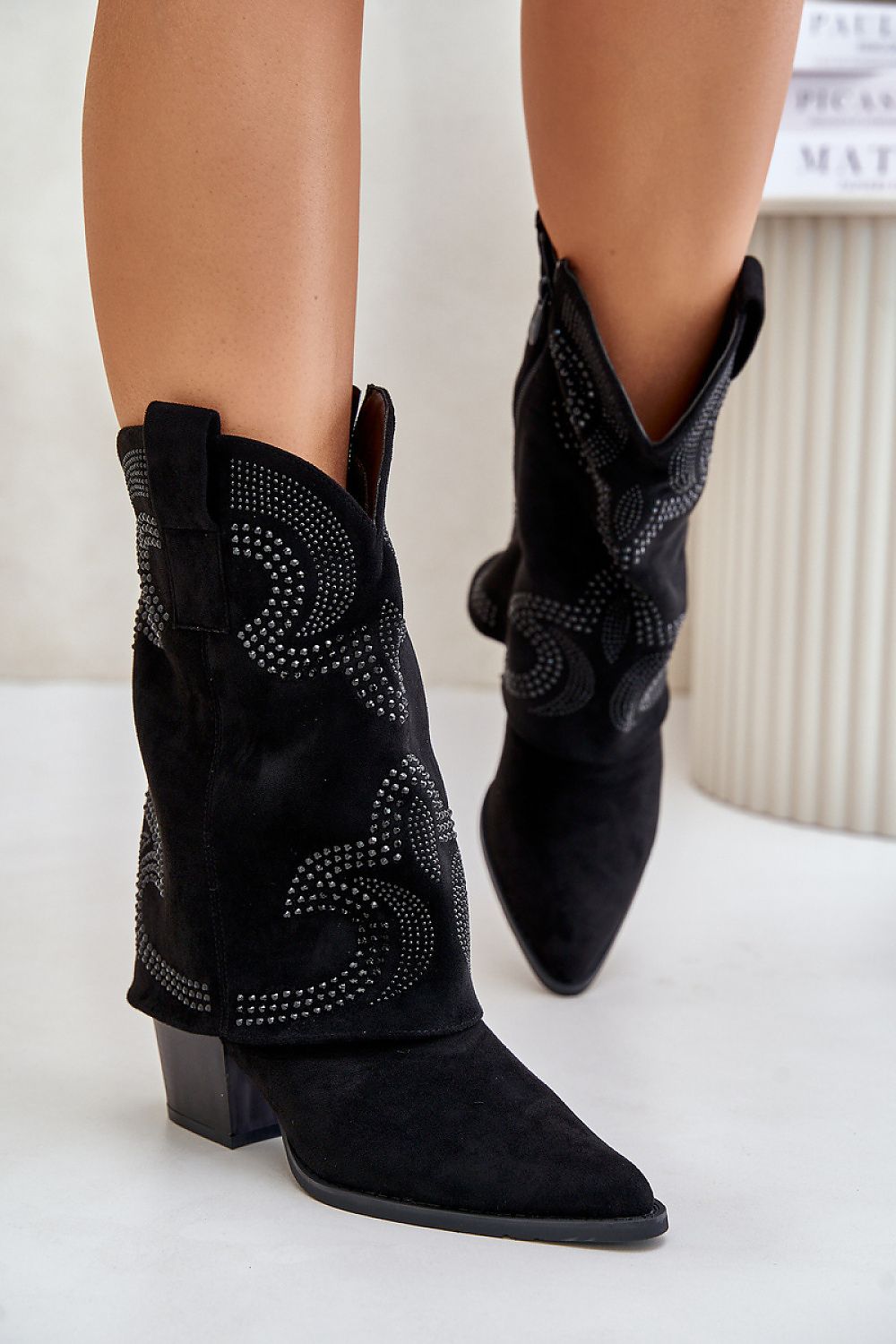Heel boots model 202168 Step in style