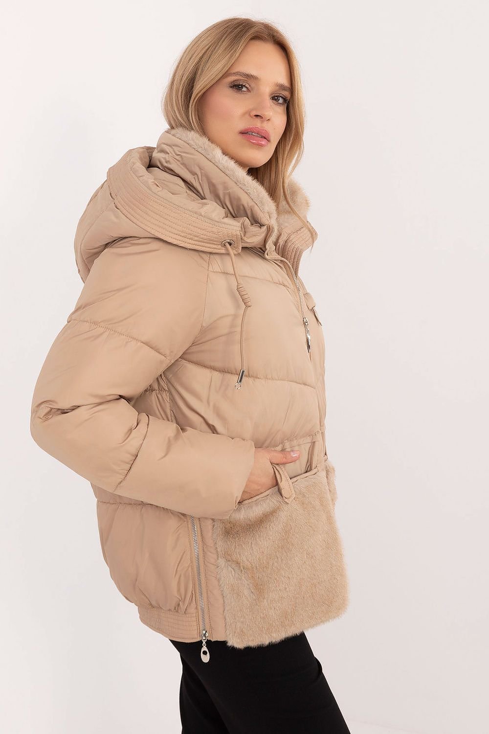 Jacket model 202255 MBM