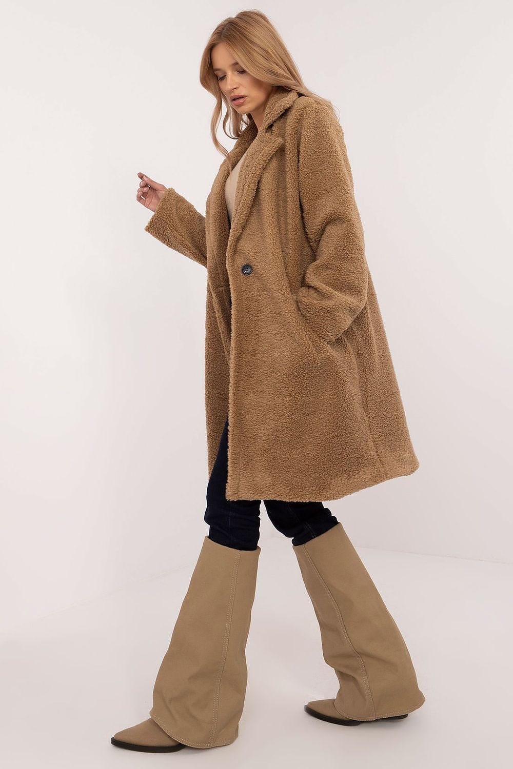 Coat model 203741 Italy Moda