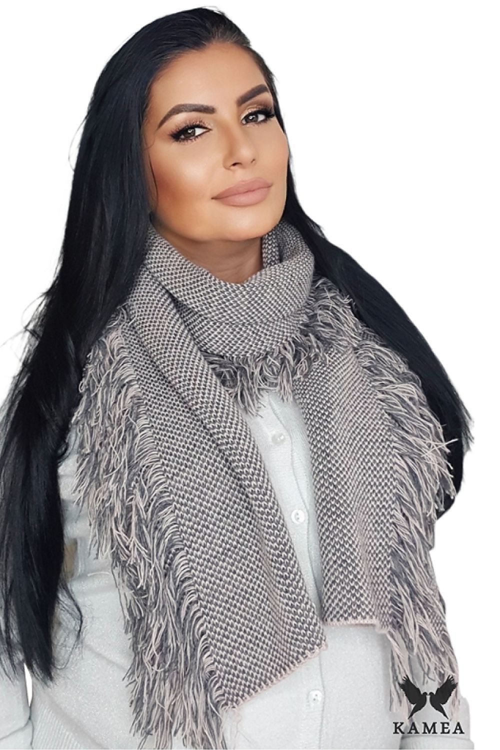 Shawl model 205625 Kamea
