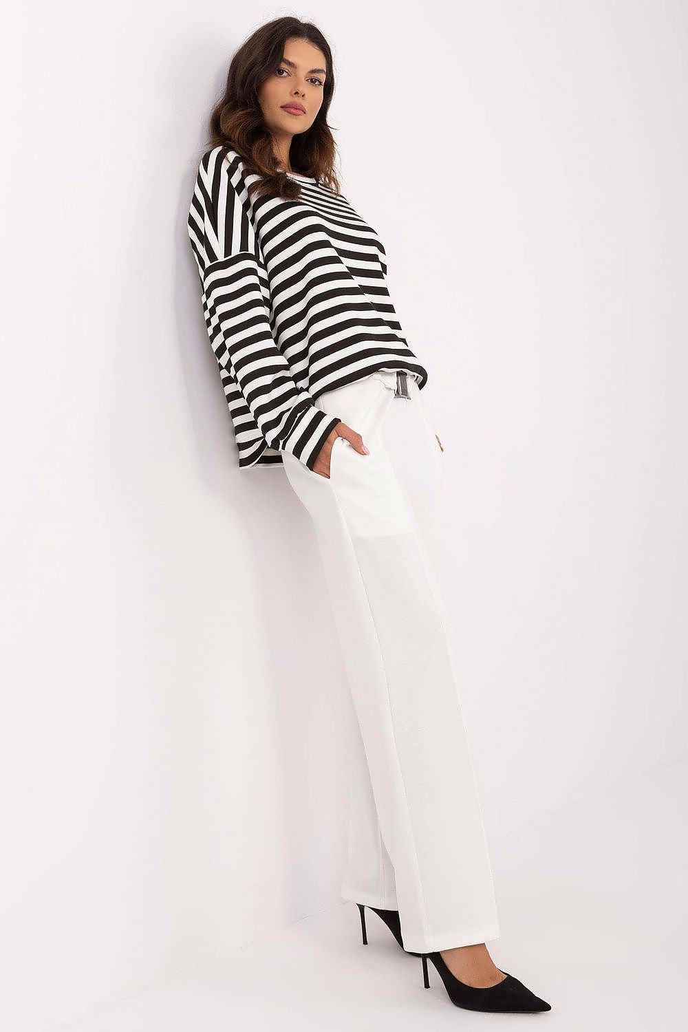 Tracksuit trousers model 206946 Italy Moda