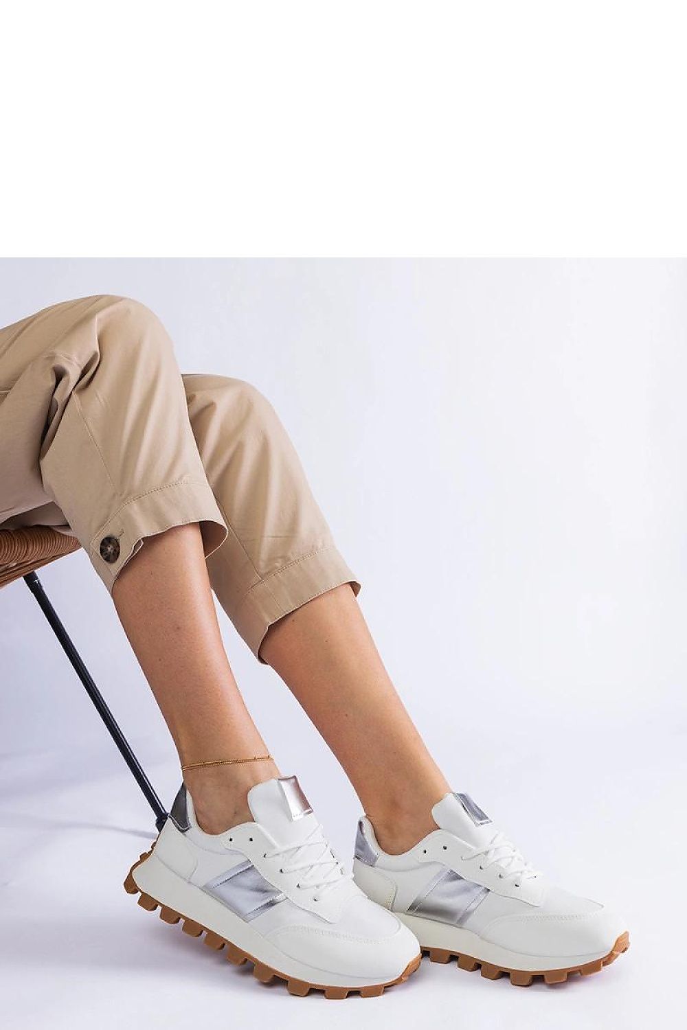 Sneakers model 207137 Solea