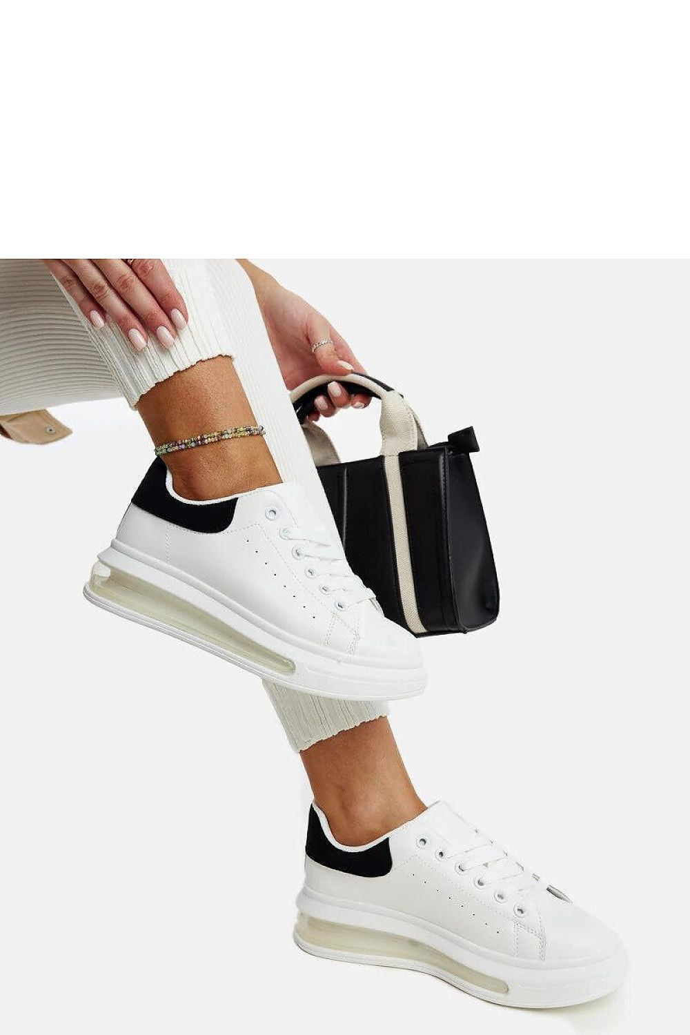 Sneakers model 207401 Solea
