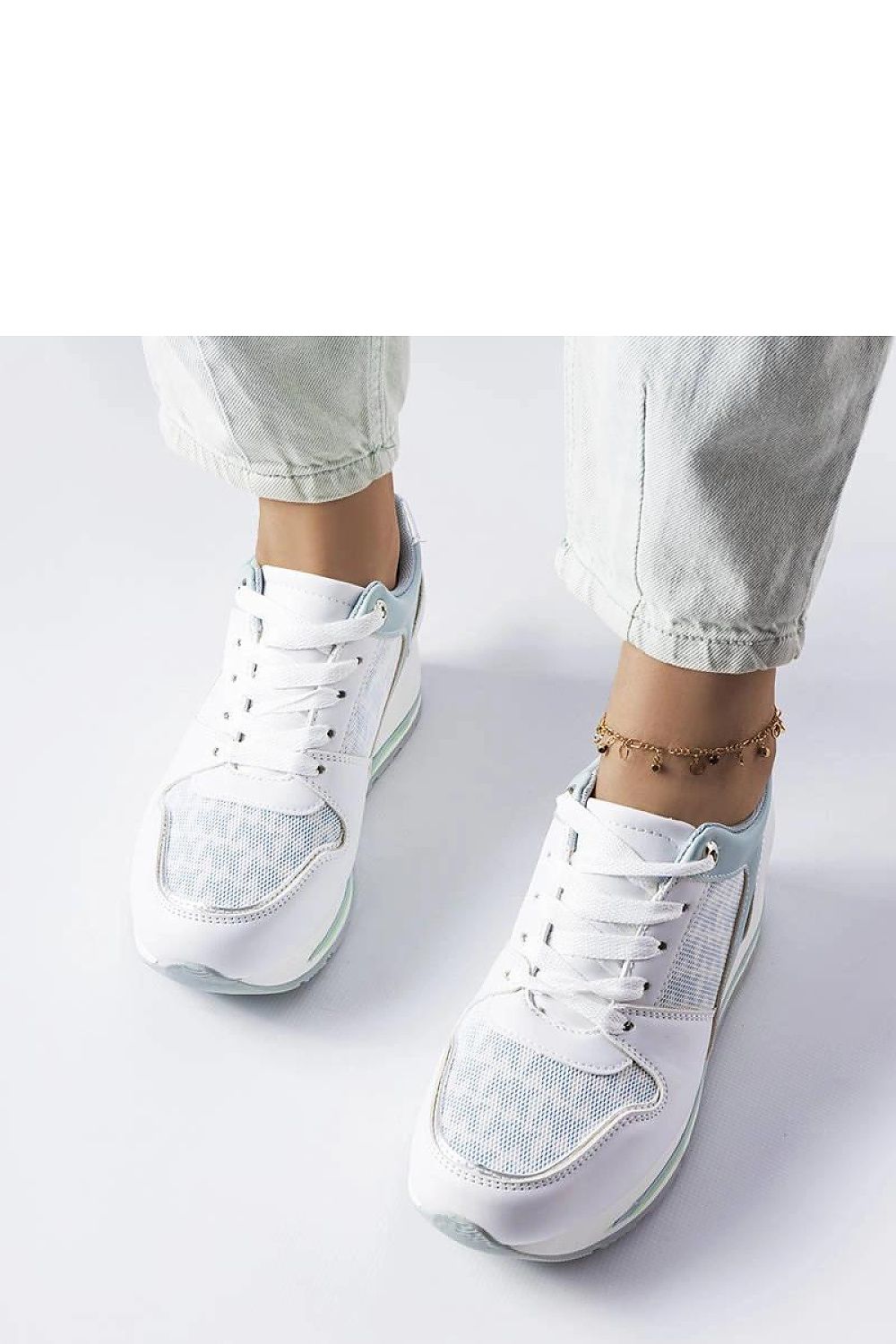 Sneakers model 207893 Solea