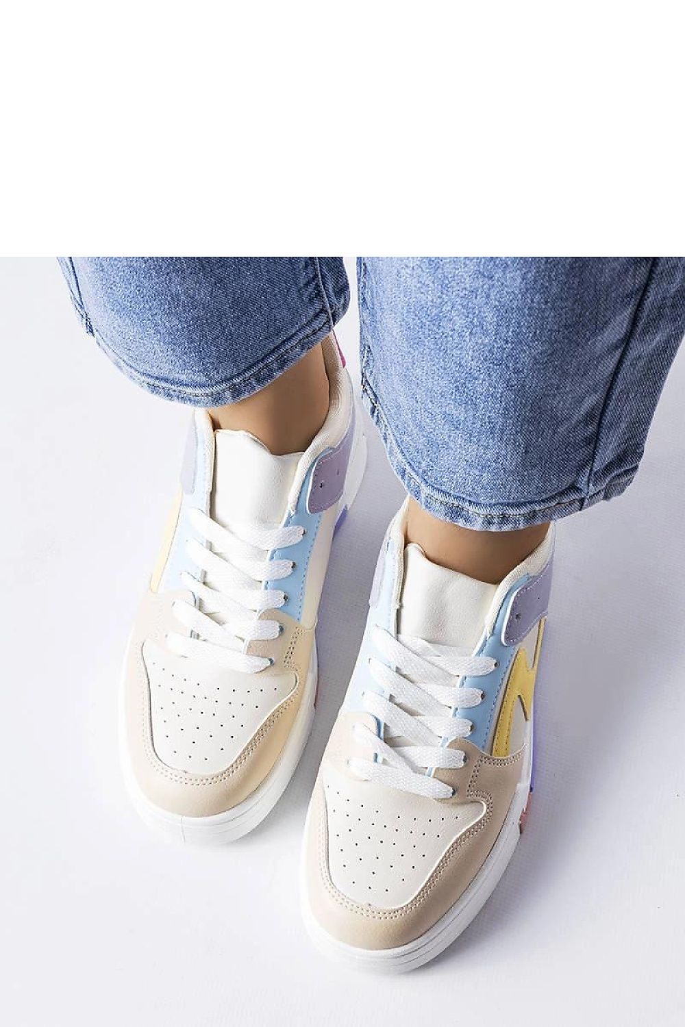 Sneakers model 207908 Solea