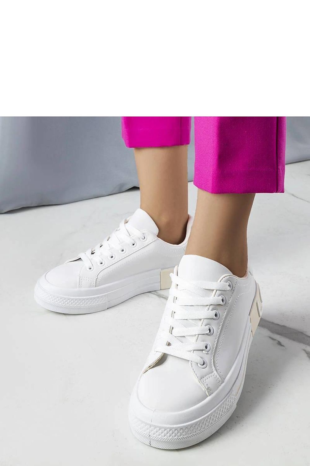 Sneakers model 207971 Solea