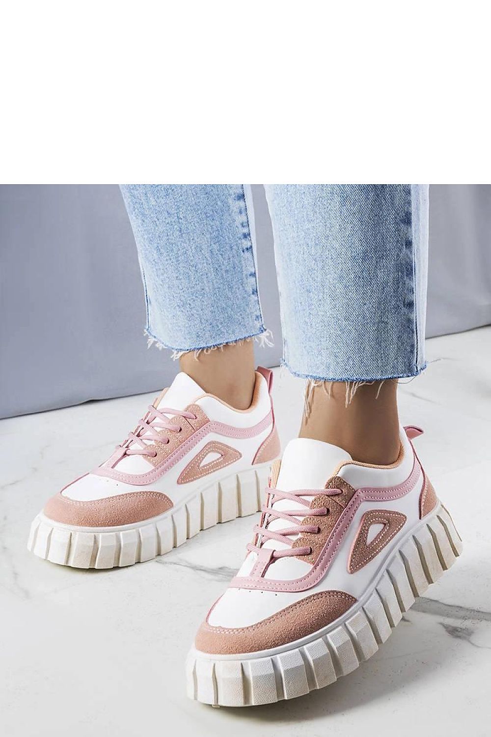 Sneakers model 207983 Solea