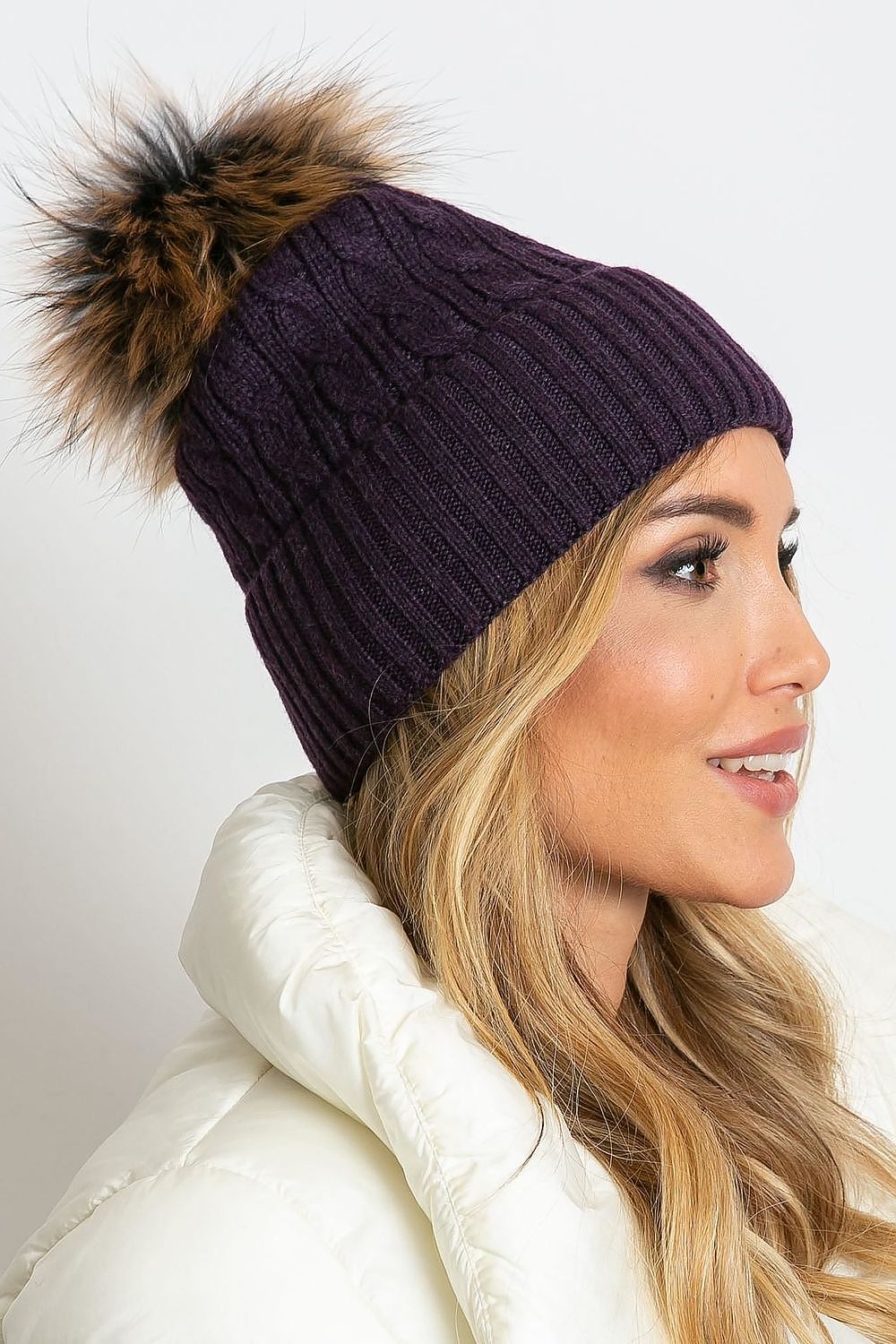 Cap model 208254 AT