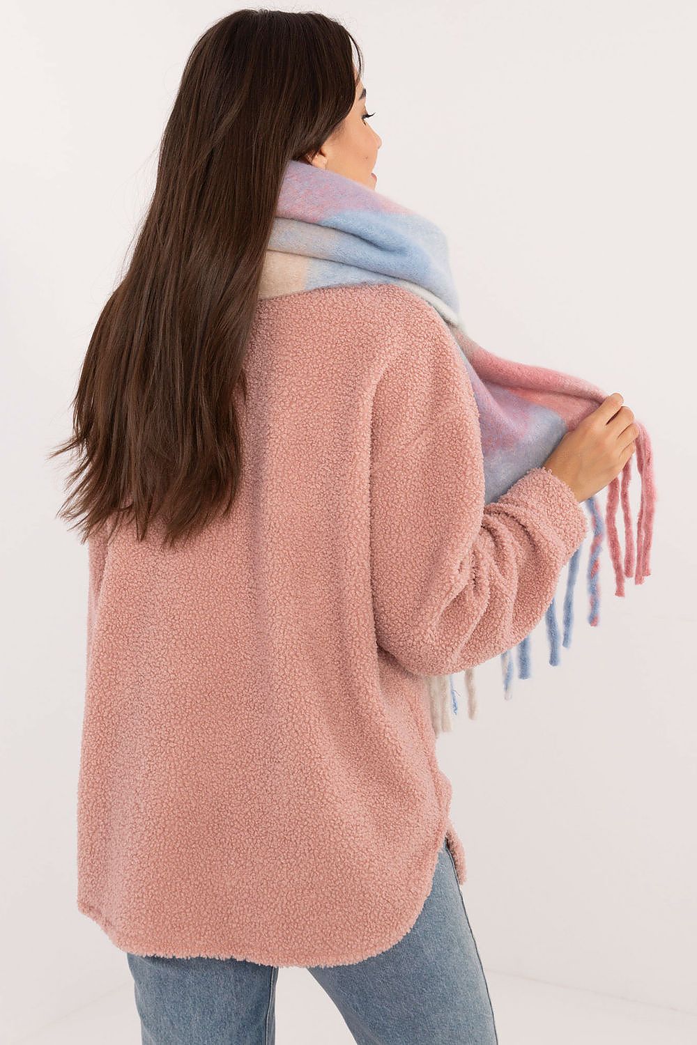 Shawl model 208264 AT