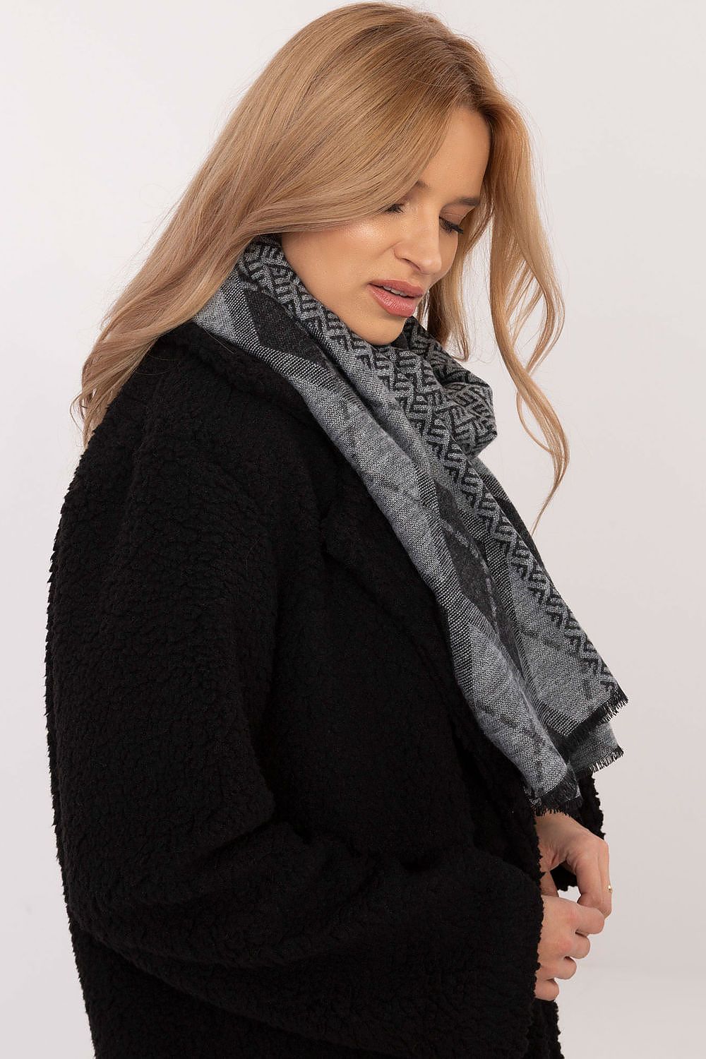 Neckerchief model 208403 AT