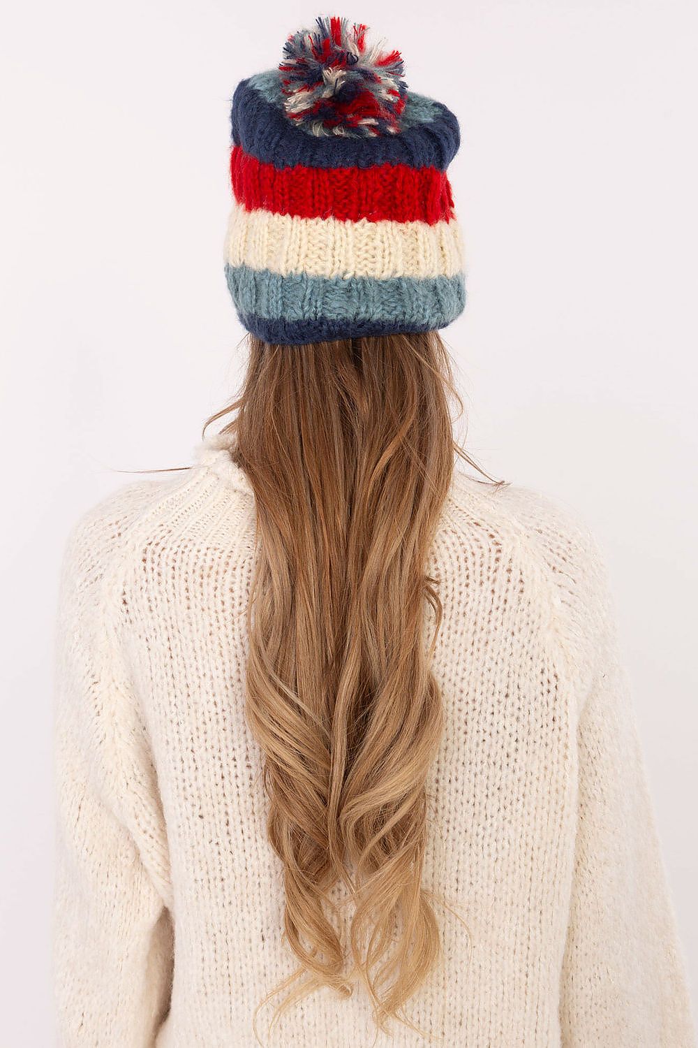 Cap model 208416 AT