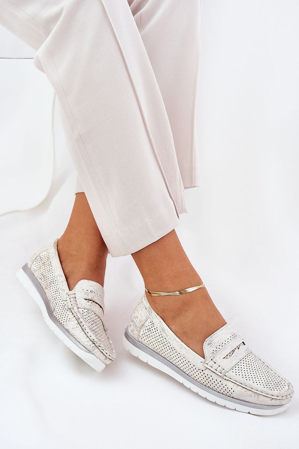 Mocassin model 209785 Step in style