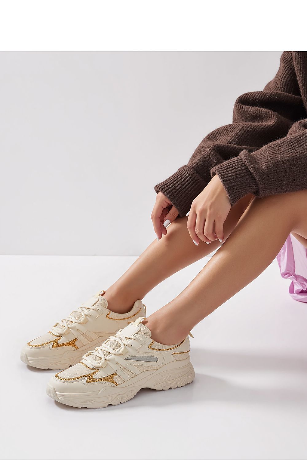 Sport Shoes model 210241 Inello