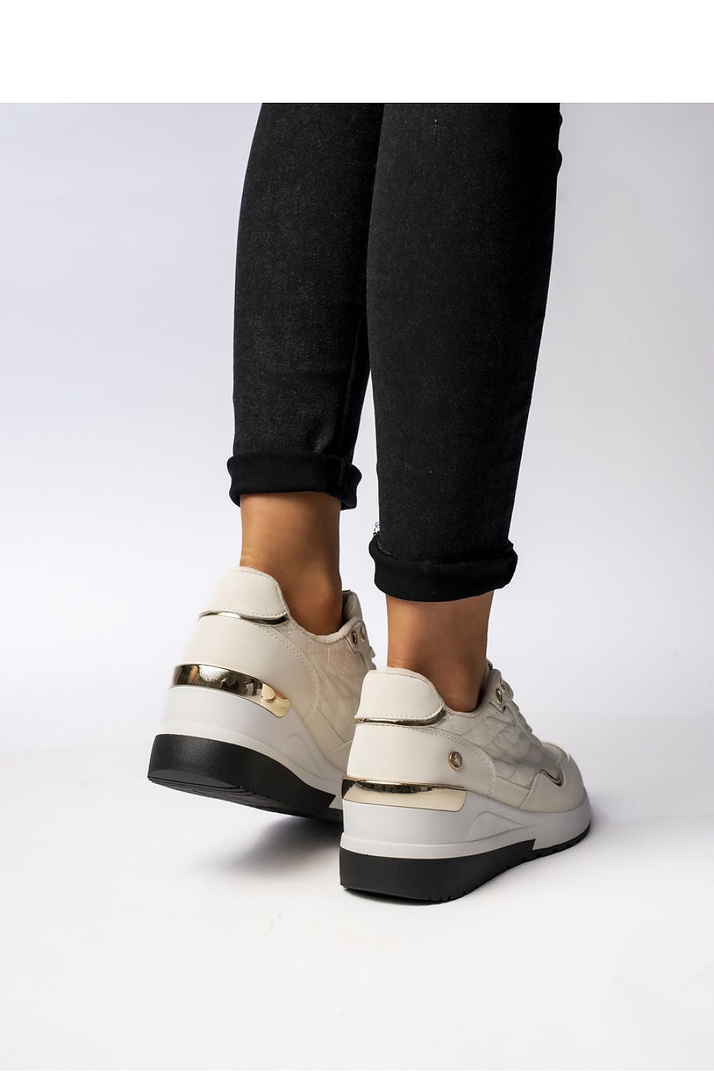 Sport Shoes model 210561 Inello