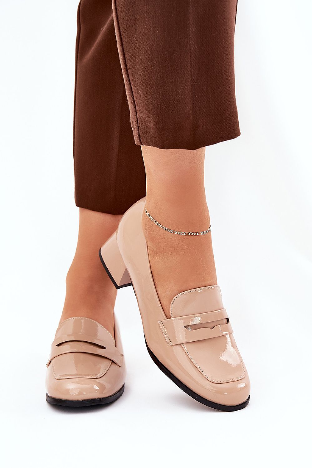 Heel pumps model 211081 Step in style