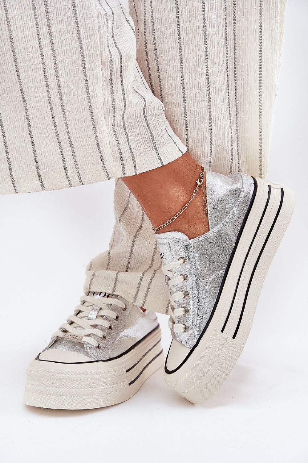 Sneakers model 212730 Step in style