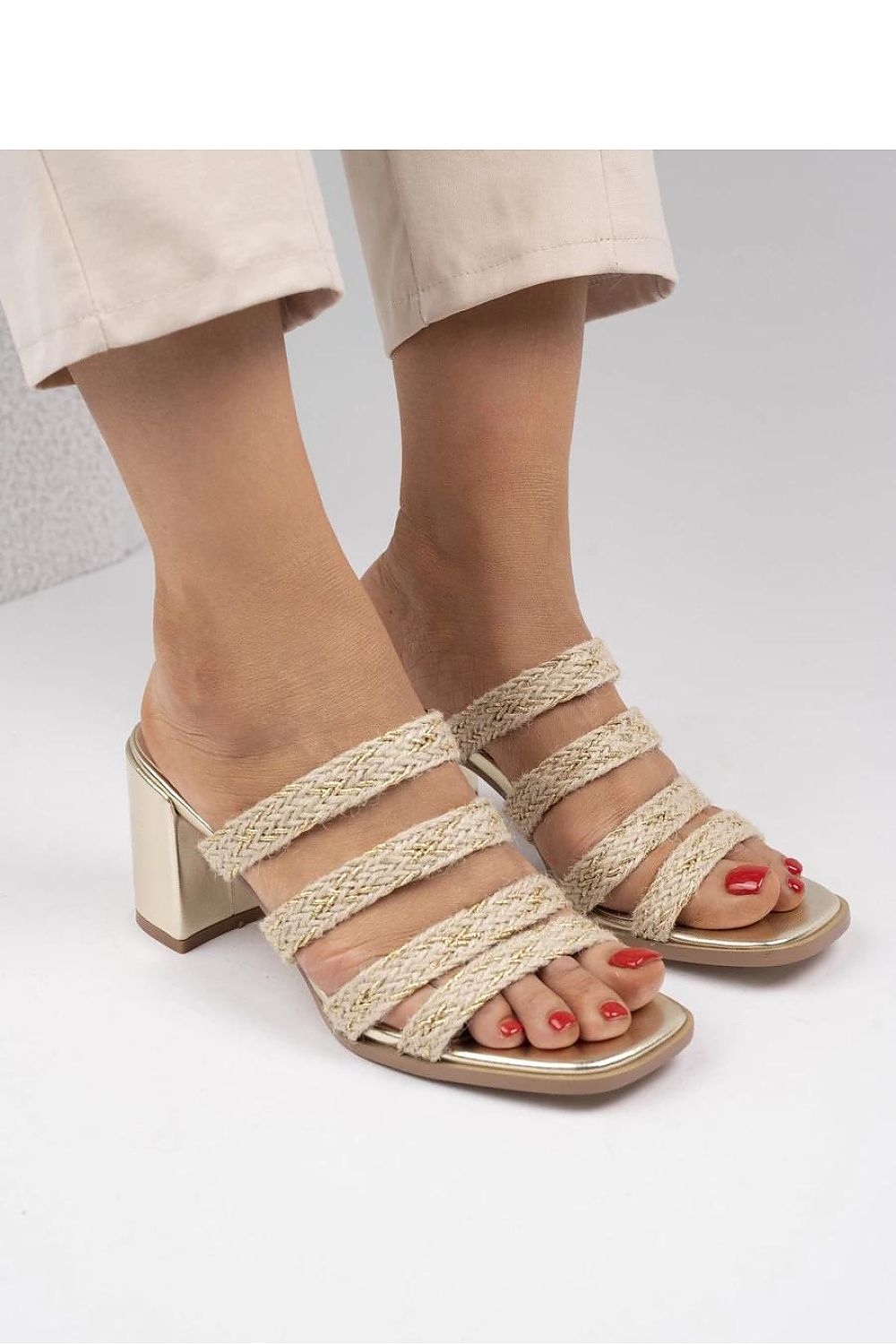 Flip-flops model 213141 Inello