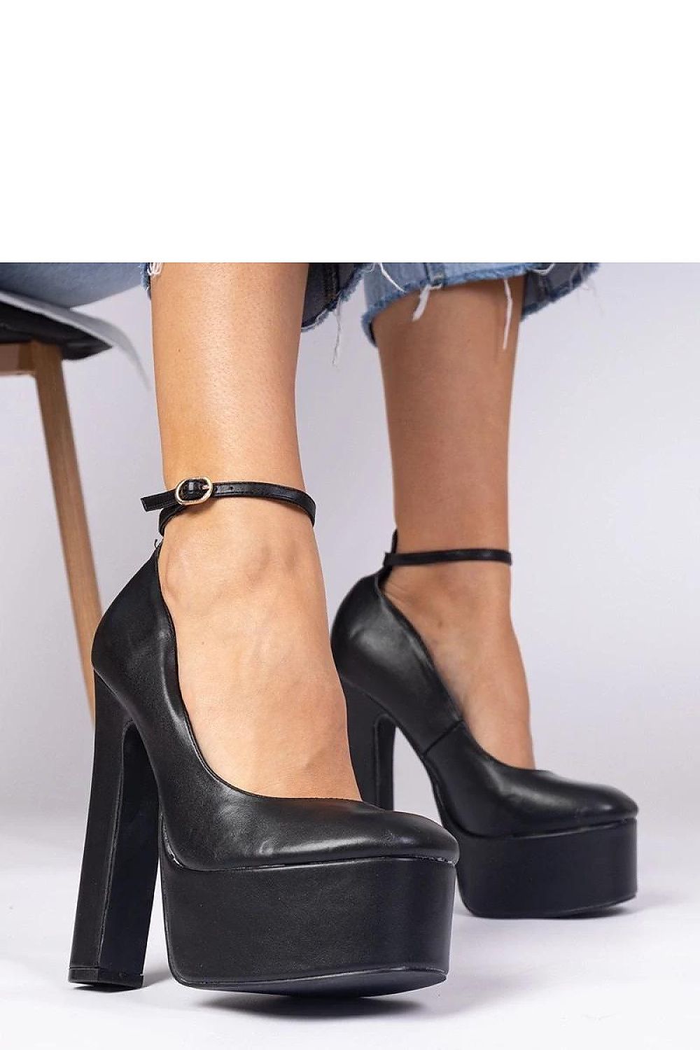 Block heel pumps model 213753 PRIMO