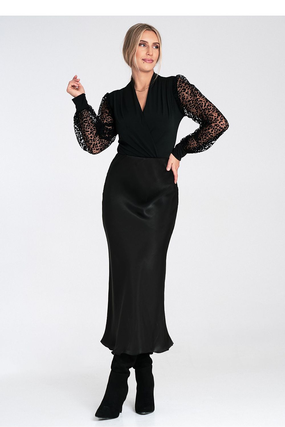 Skirt model 214938 Figl