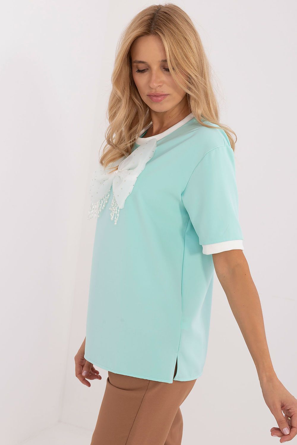 Blouse model 216210 Lakerta