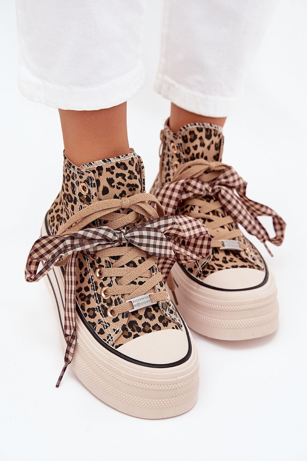 Sneakers model 216326 Step in style