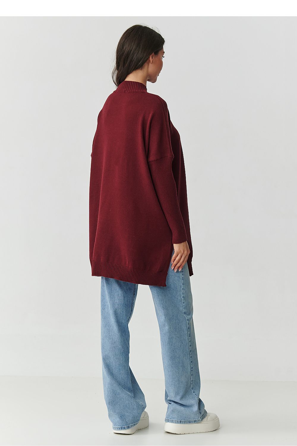 Jumper model 217404 Makadamia