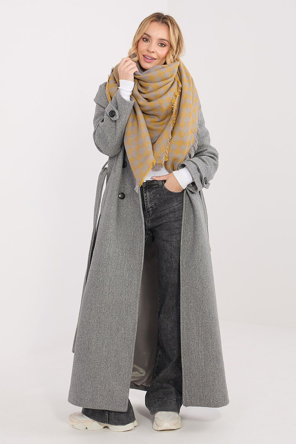 Shawl model 222312 AT
