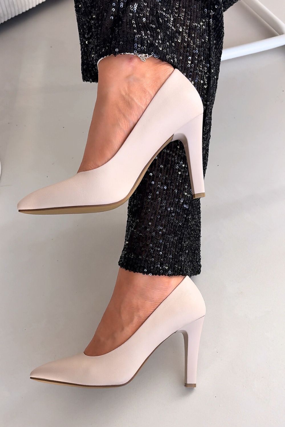 High heels model 222541 Step in style