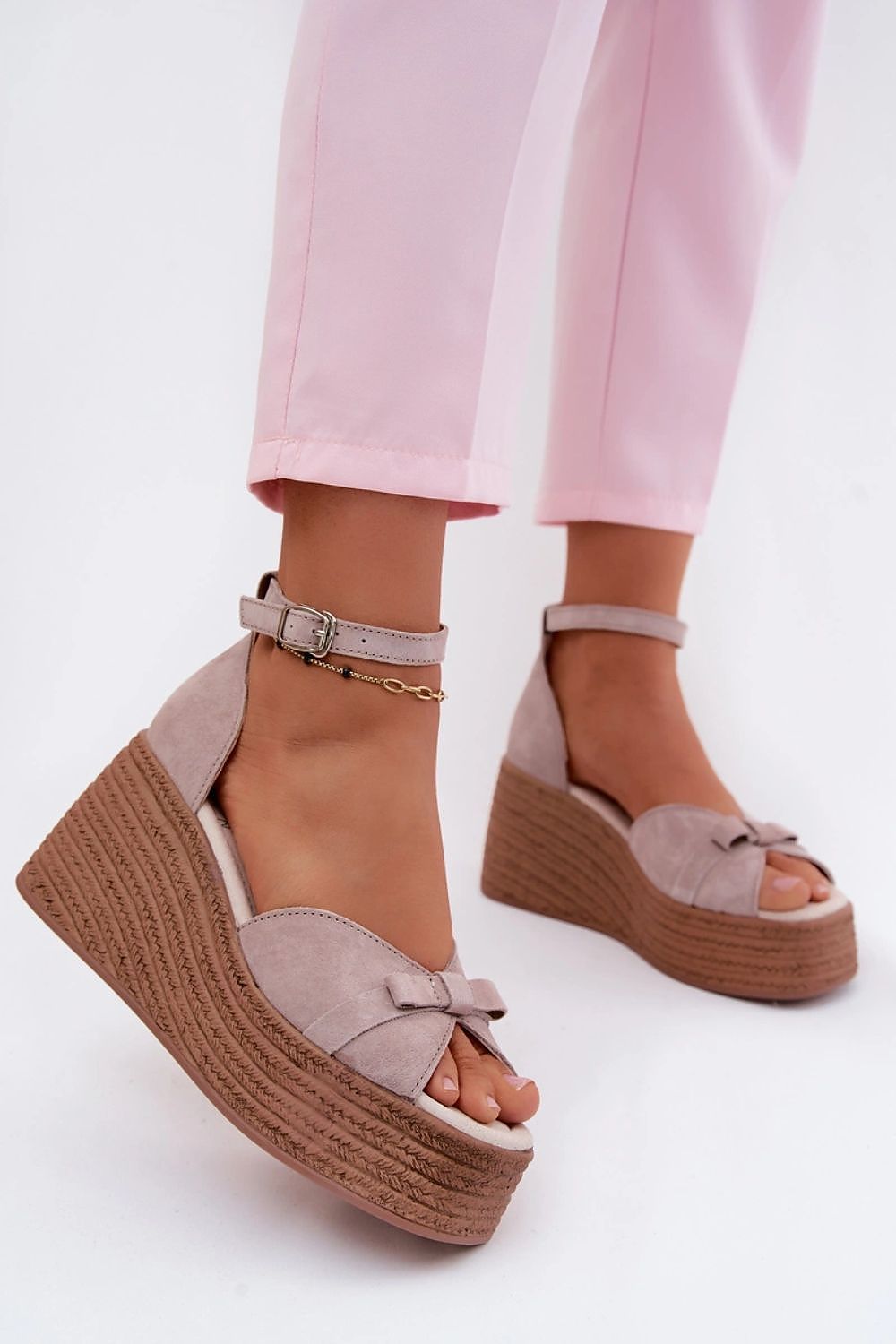 Buskin model 227917 Step in style